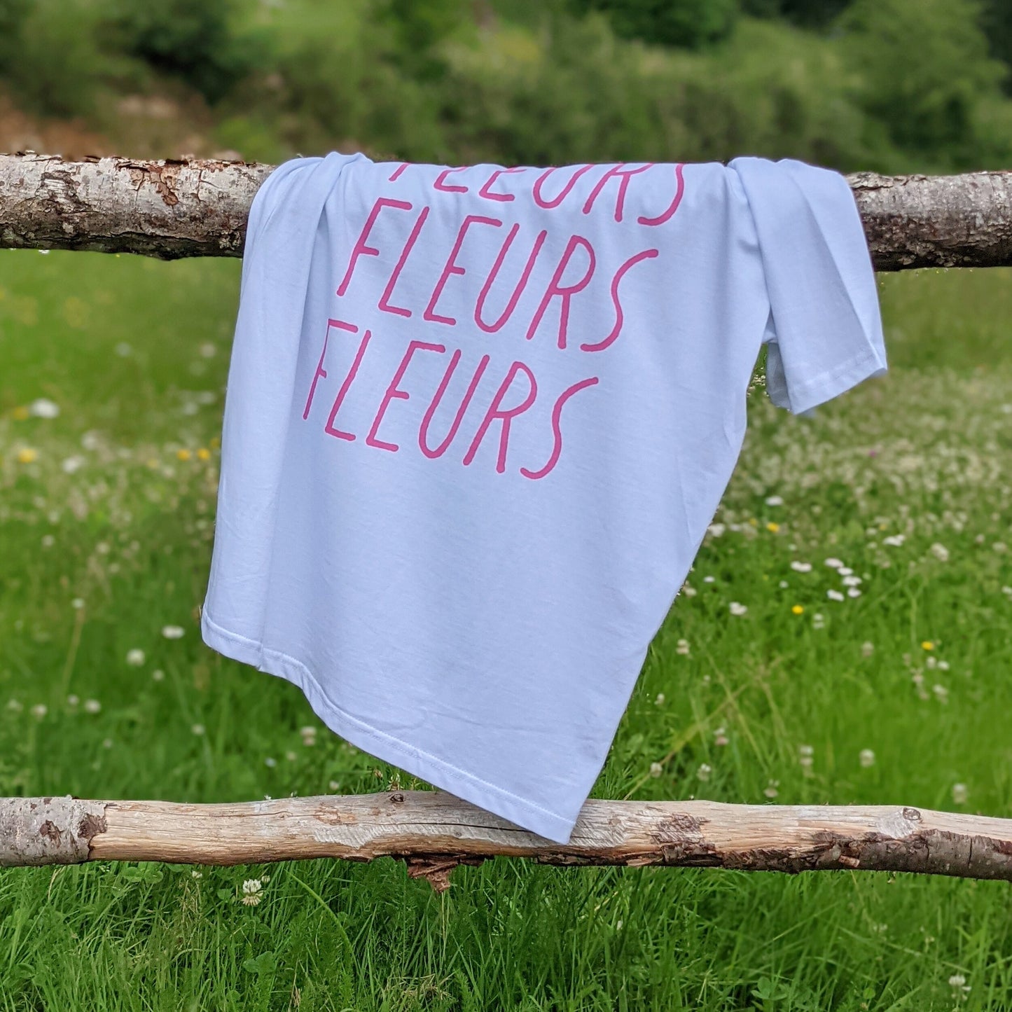 T-SHIRT ROSE